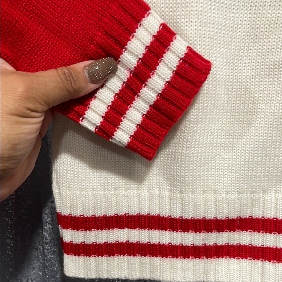 Vintage South Pole Women's Red and White Sweater - Picture 5 of 7